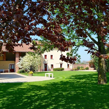 Agriturismo Borgo Tecla Роза Экстерьер фото