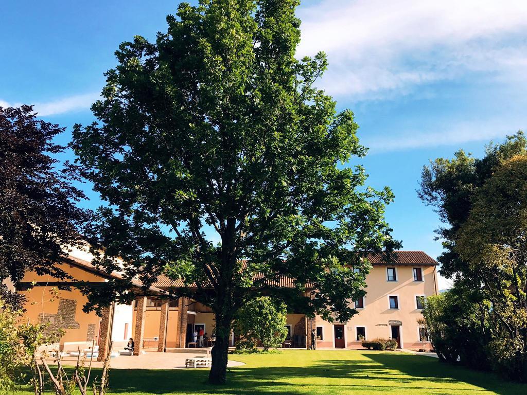 Agriturismo Borgo Tecla Роза Экстерьер фото