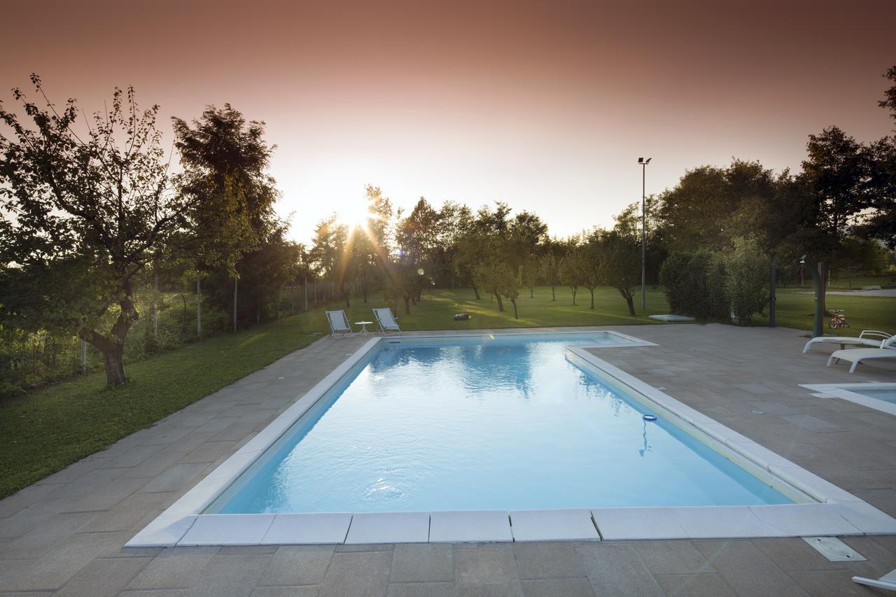 Agriturismo Borgo Tecla Роза Экстерьер фото